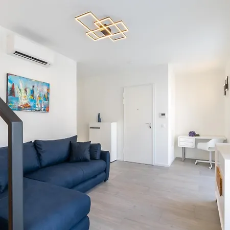 Bamboo 3* Makarska